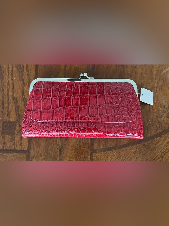 Handbags - Red Croc-Embossed Hand Held Clutch Wallet - New With Tag 9x5.5